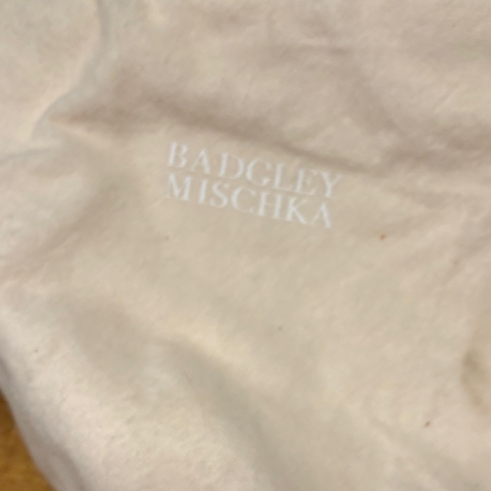 Badgley Mischka Quilted Navy Shoulder Bag with Gold Chain - Picture 3 of 10